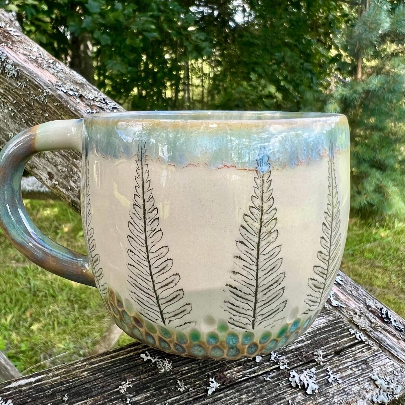 Kafijas krūze Papardītes