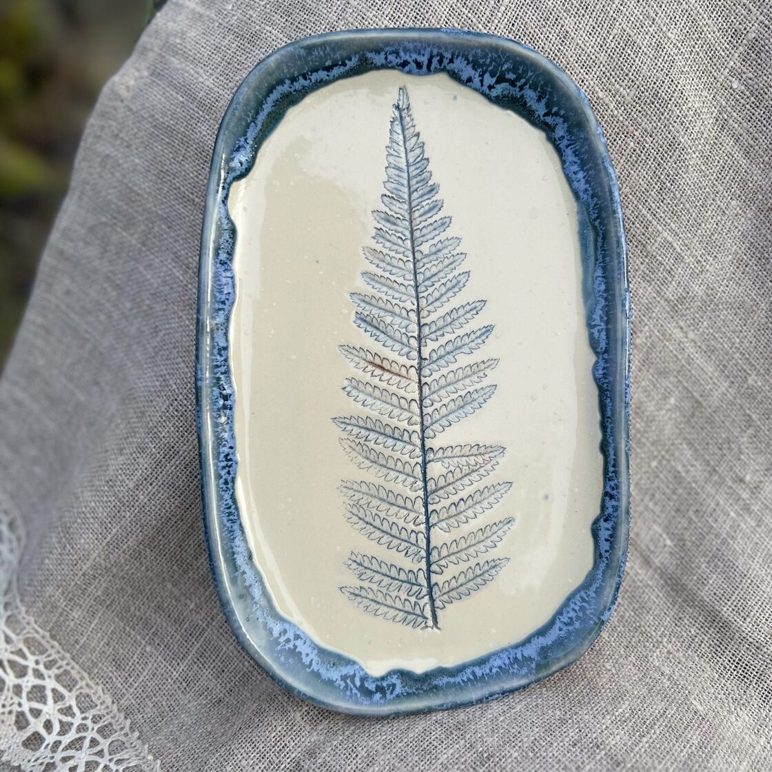 Uzkodu šķīvis Zilā Paparde