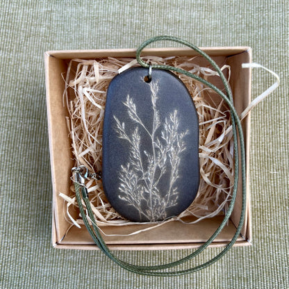 Ceramic Pendant Grass