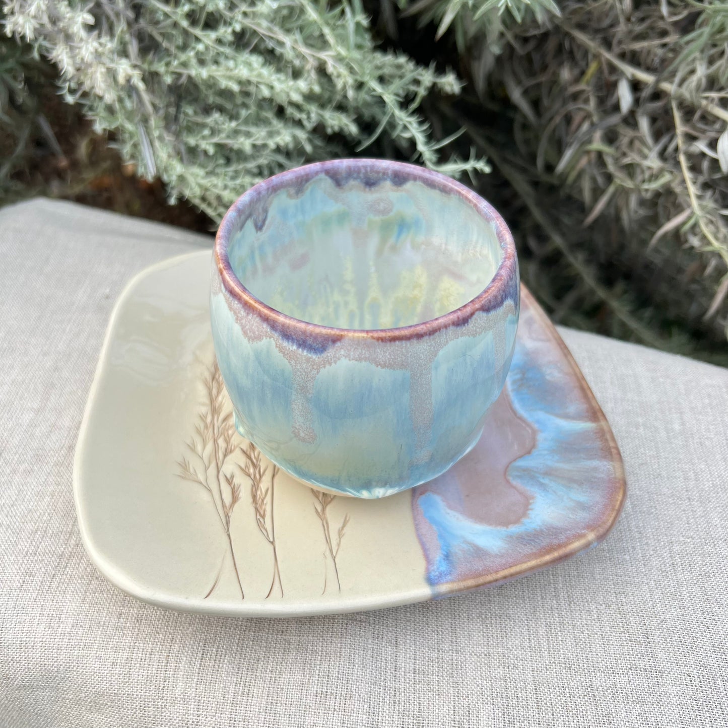 Glāze ar Smilgu apakštasīti