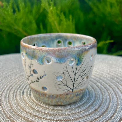 Tea light holder