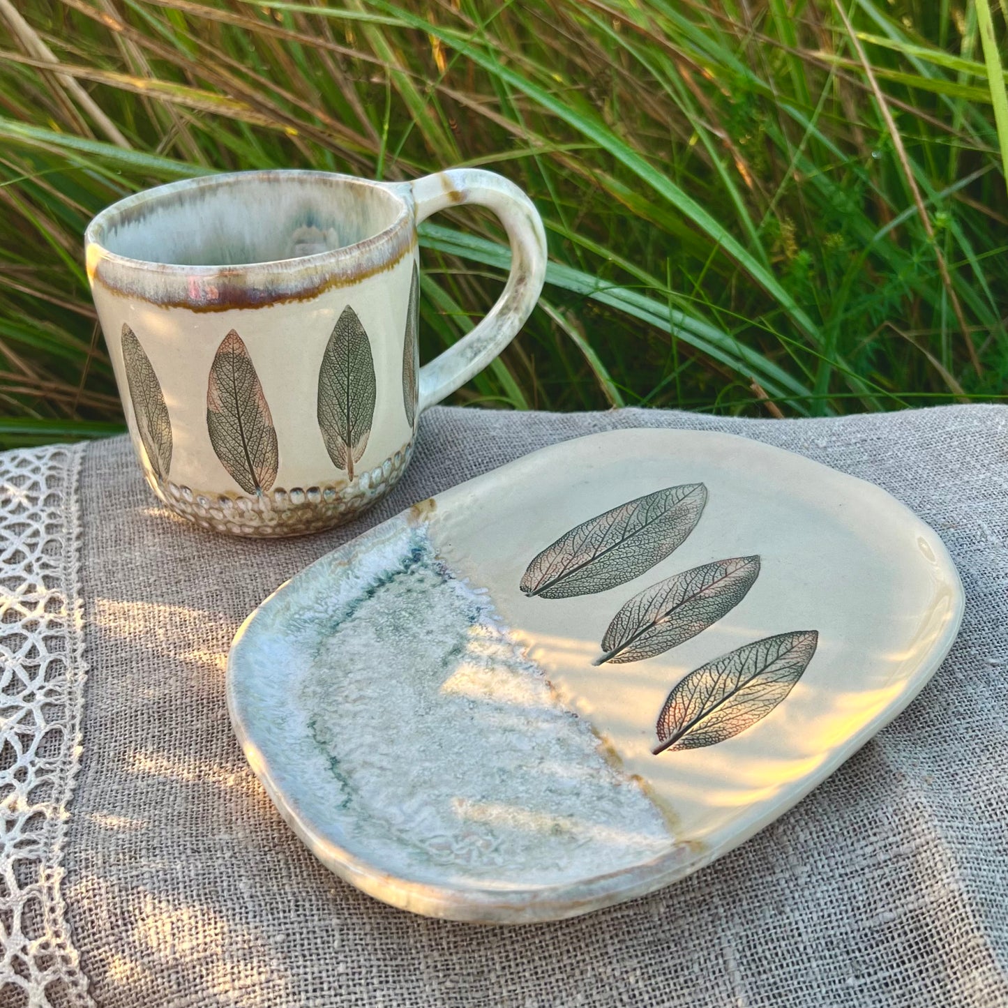 Mug and Plate Morning fog