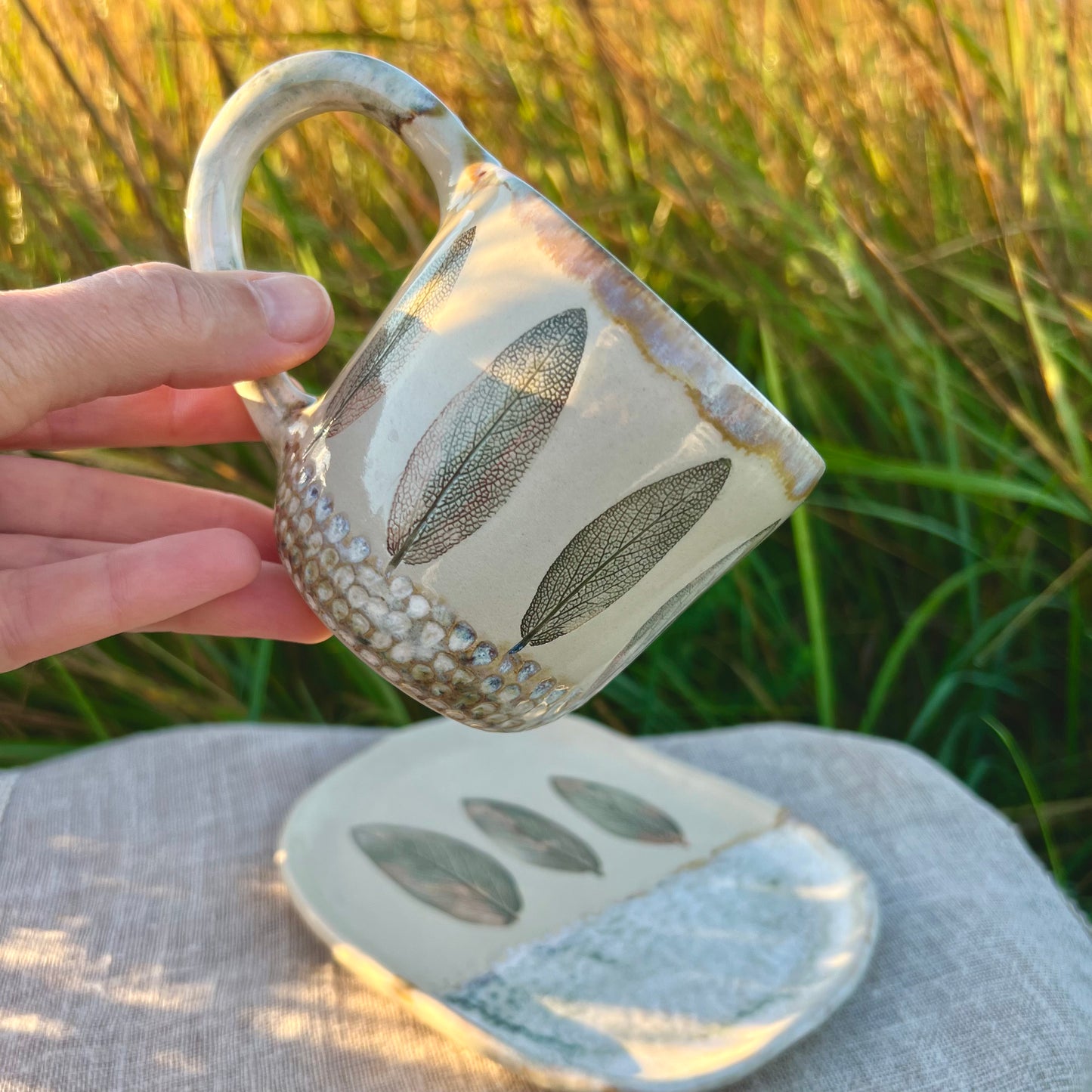 Mug and Plate Morning fog