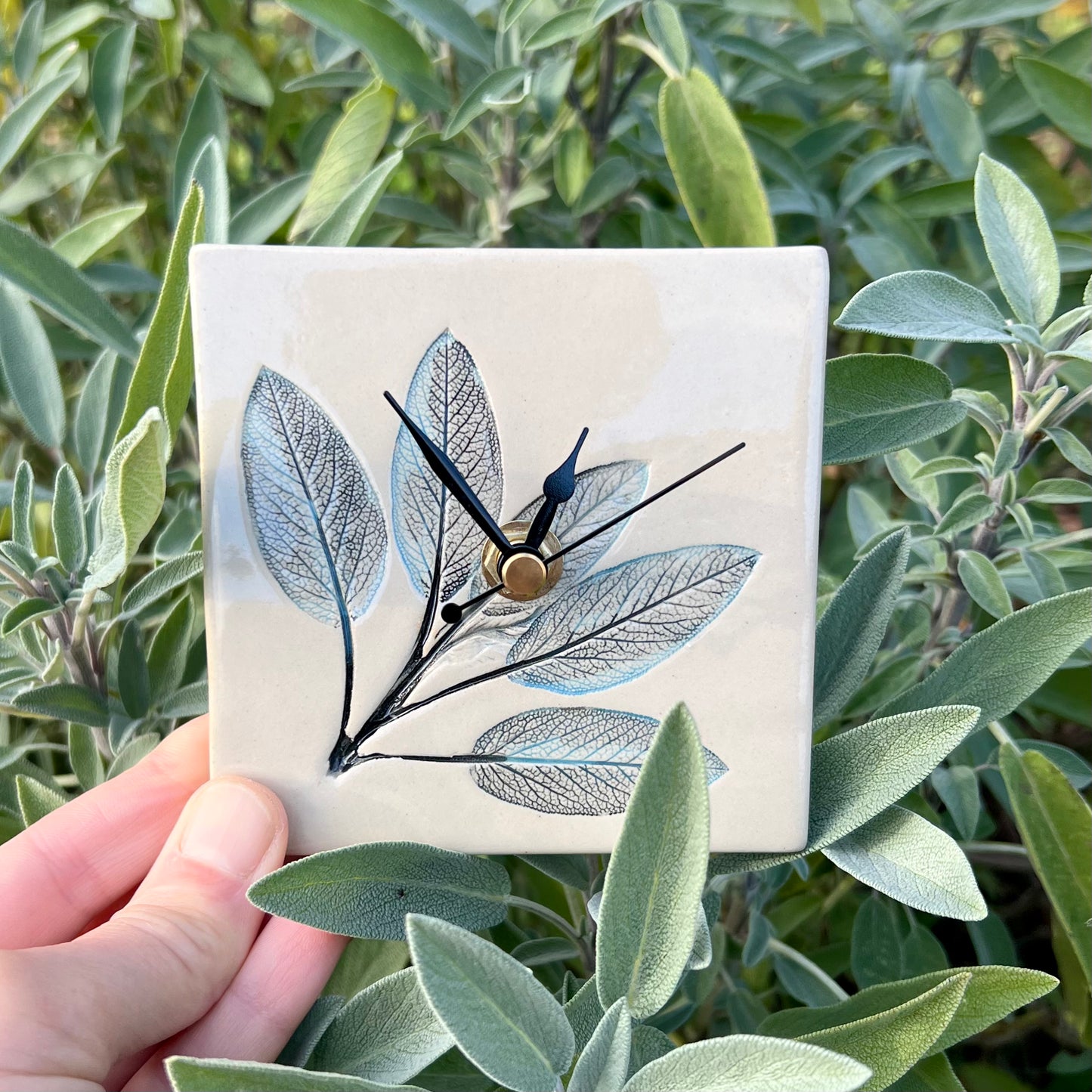 Nature-inspired ceramic clock