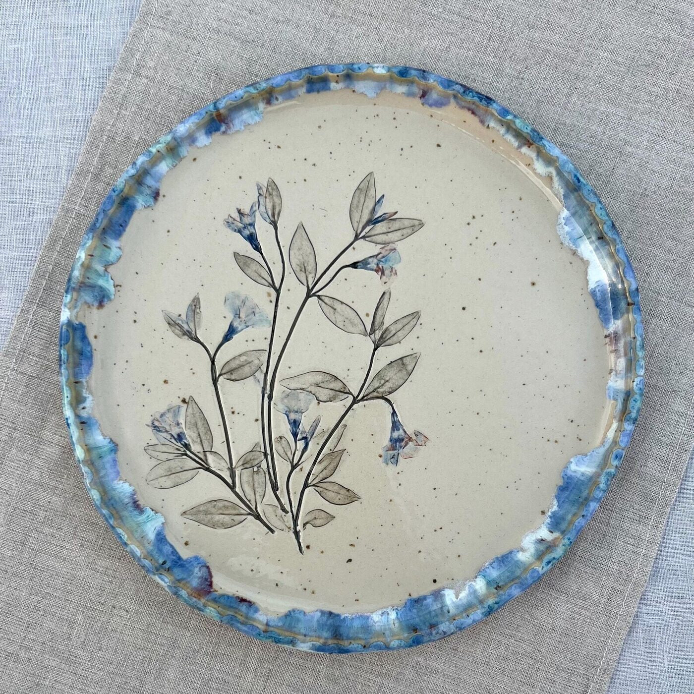 Šķīvis Zilie ziedi