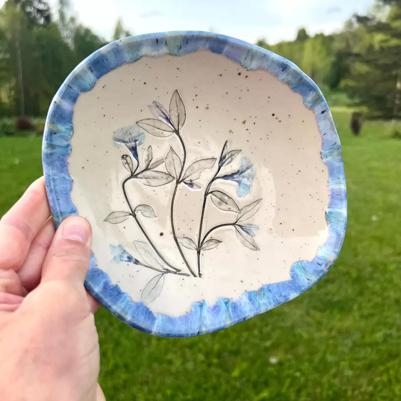 Lēzena bļoda Zilie ziedi