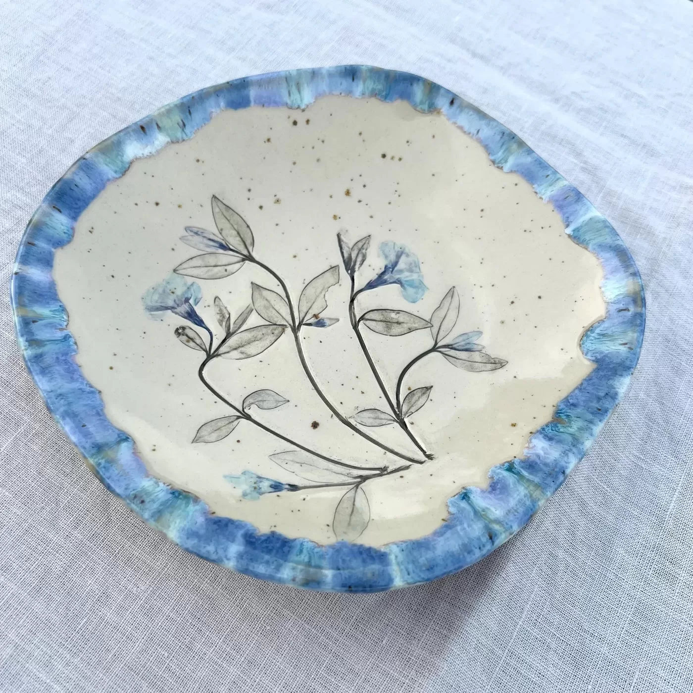 Lēzena bļoda Zilie ziedi