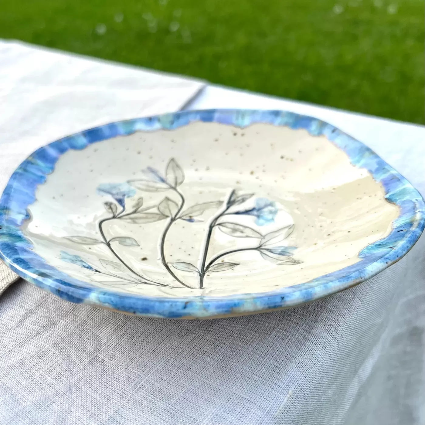 Lēzena bļoda Zilie ziedi