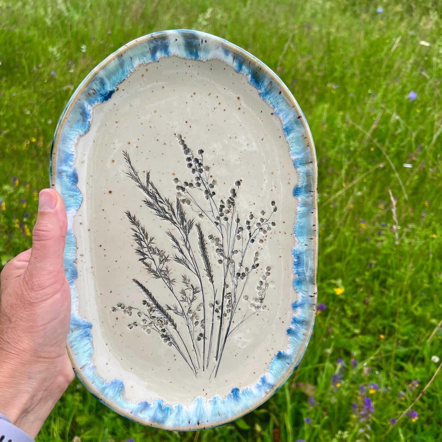 Servējama paplāte Pļava